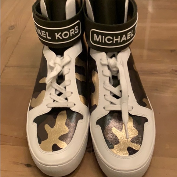 ❤️😍😘Meet your Posher, Jeremae🌸👌😇💁♀️🥰 - Picture 6 of 8